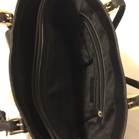 Michael Kors Handbag - Picture 5 of 7